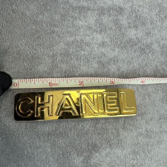 Chanel Vintage Logo Embossed Gold Hair Clip Barrette - Picture 9 of 9